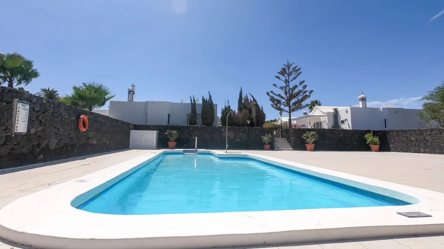 2 Bedroom House / Villa 2