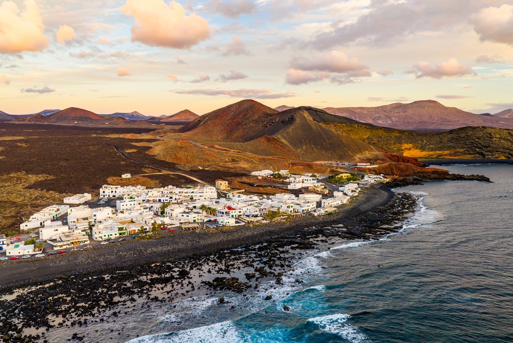 https://www.roperpropertieslanzarote.com/assets/content/news/89/photos/1.jpg