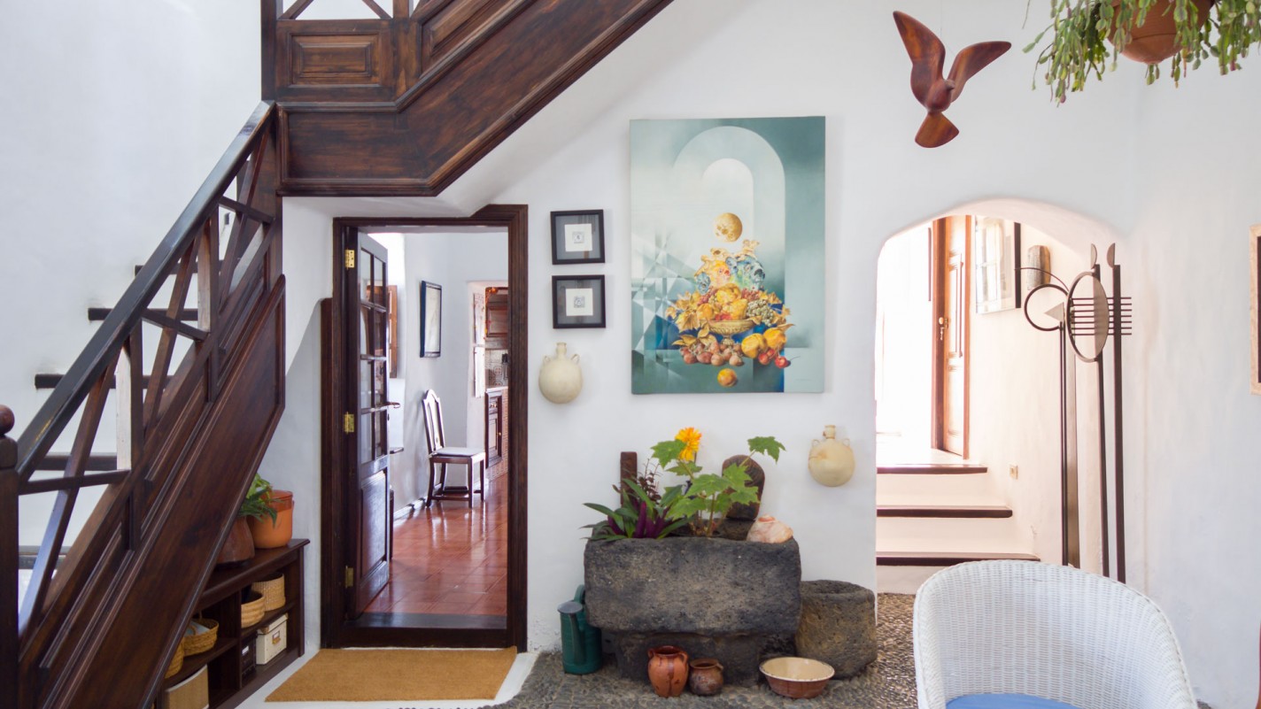- Tías - Roper Properties