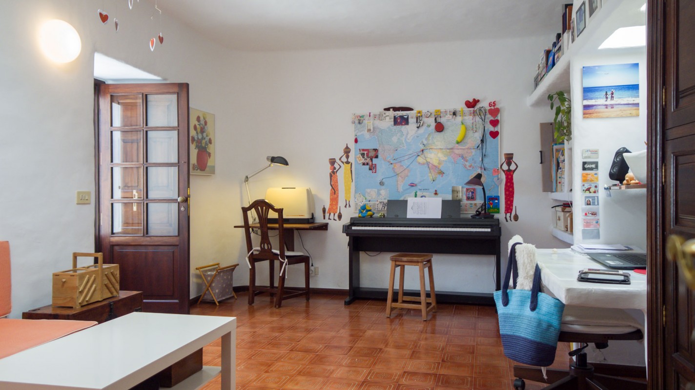 - Tías - Roper Properties