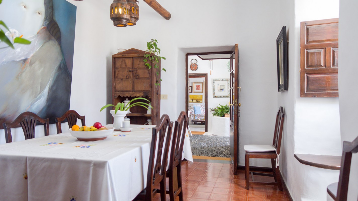 - Tías - Roper Properties