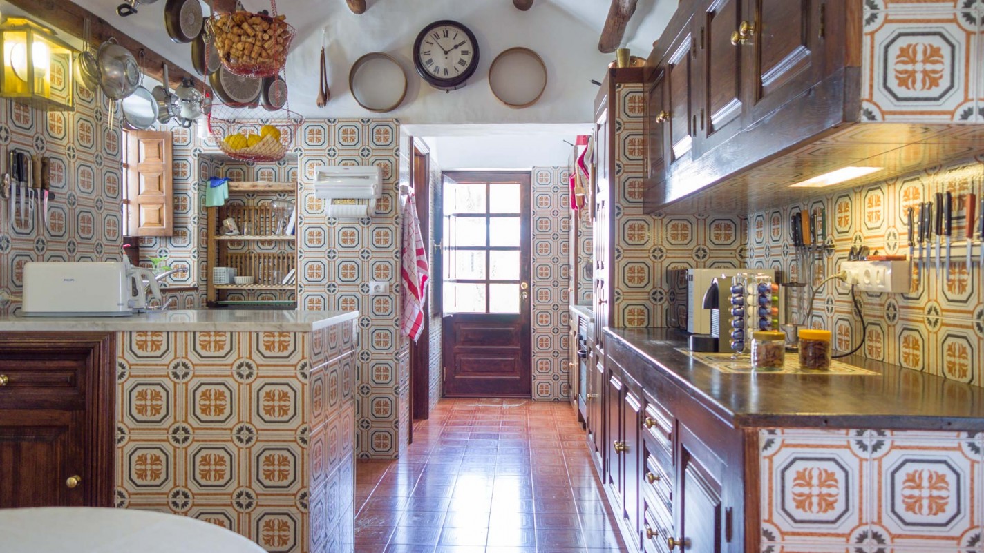 - Tías - Roper Properties