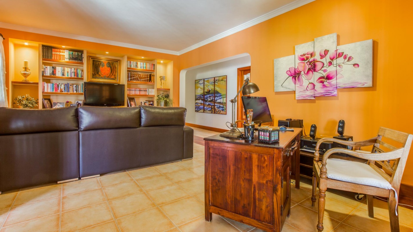 - El Cable - Roper Properties