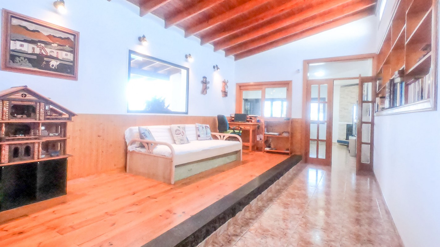 - Tahiche - Roper Properties