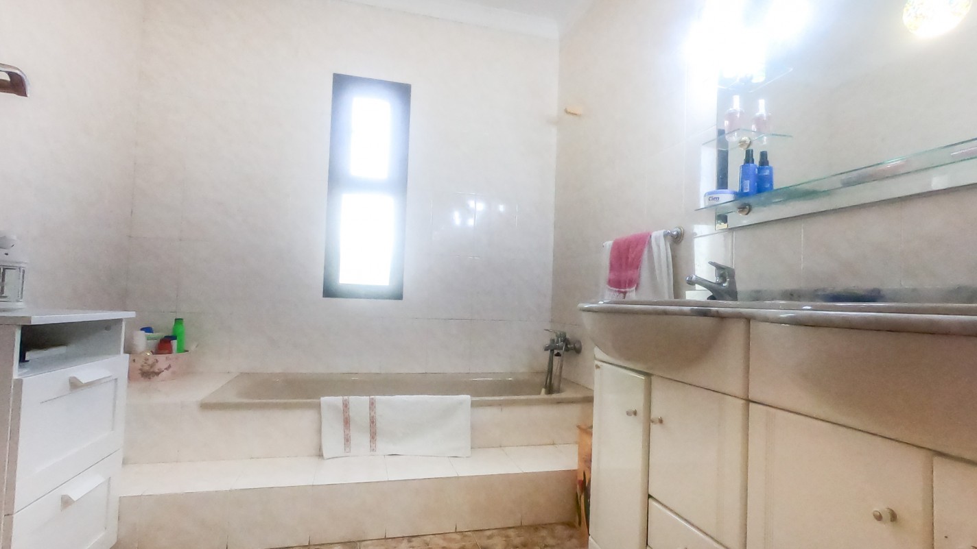 - Tahiche - Roper Properties