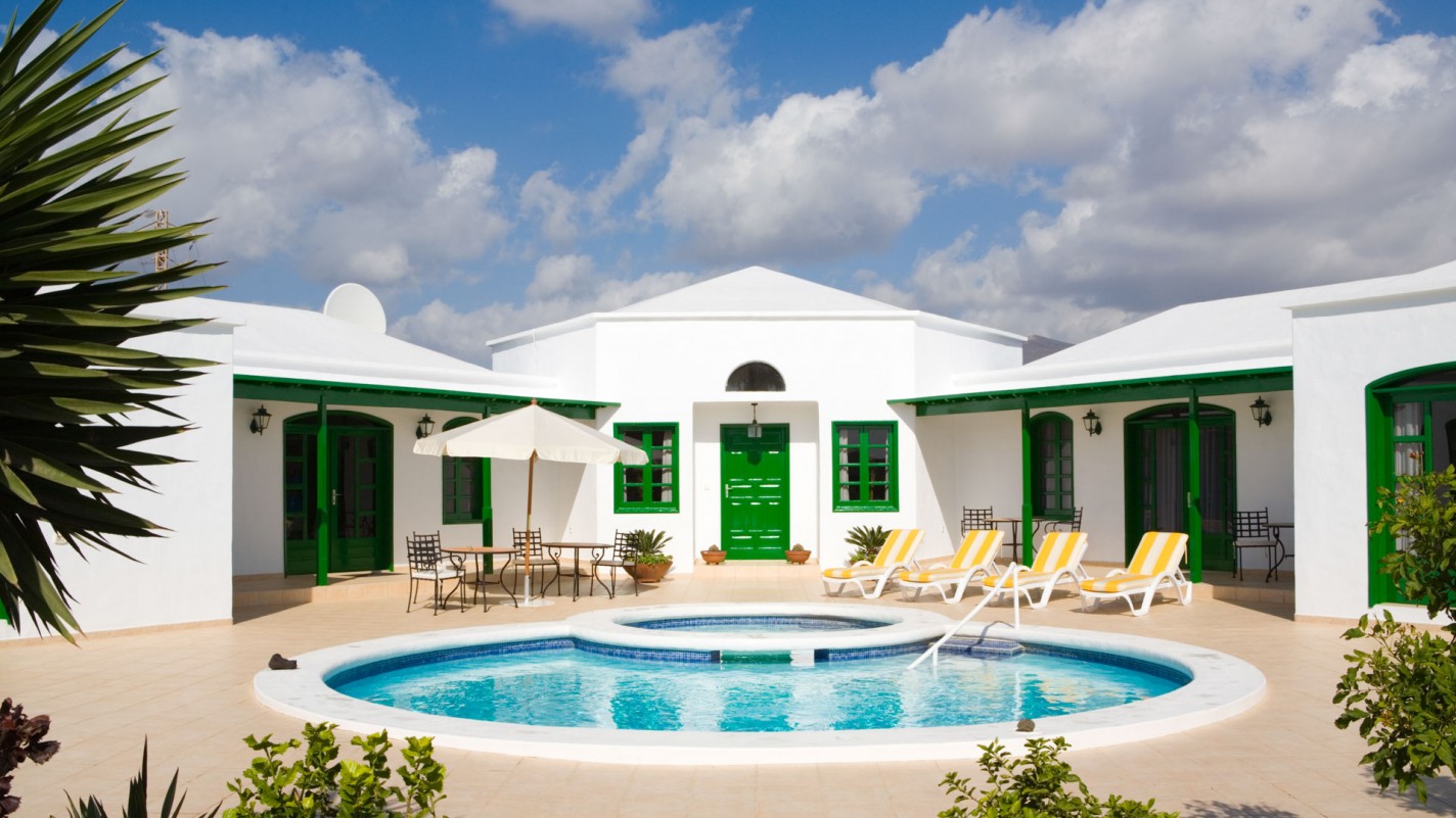- Puerto Del Carmen - Roper Properties