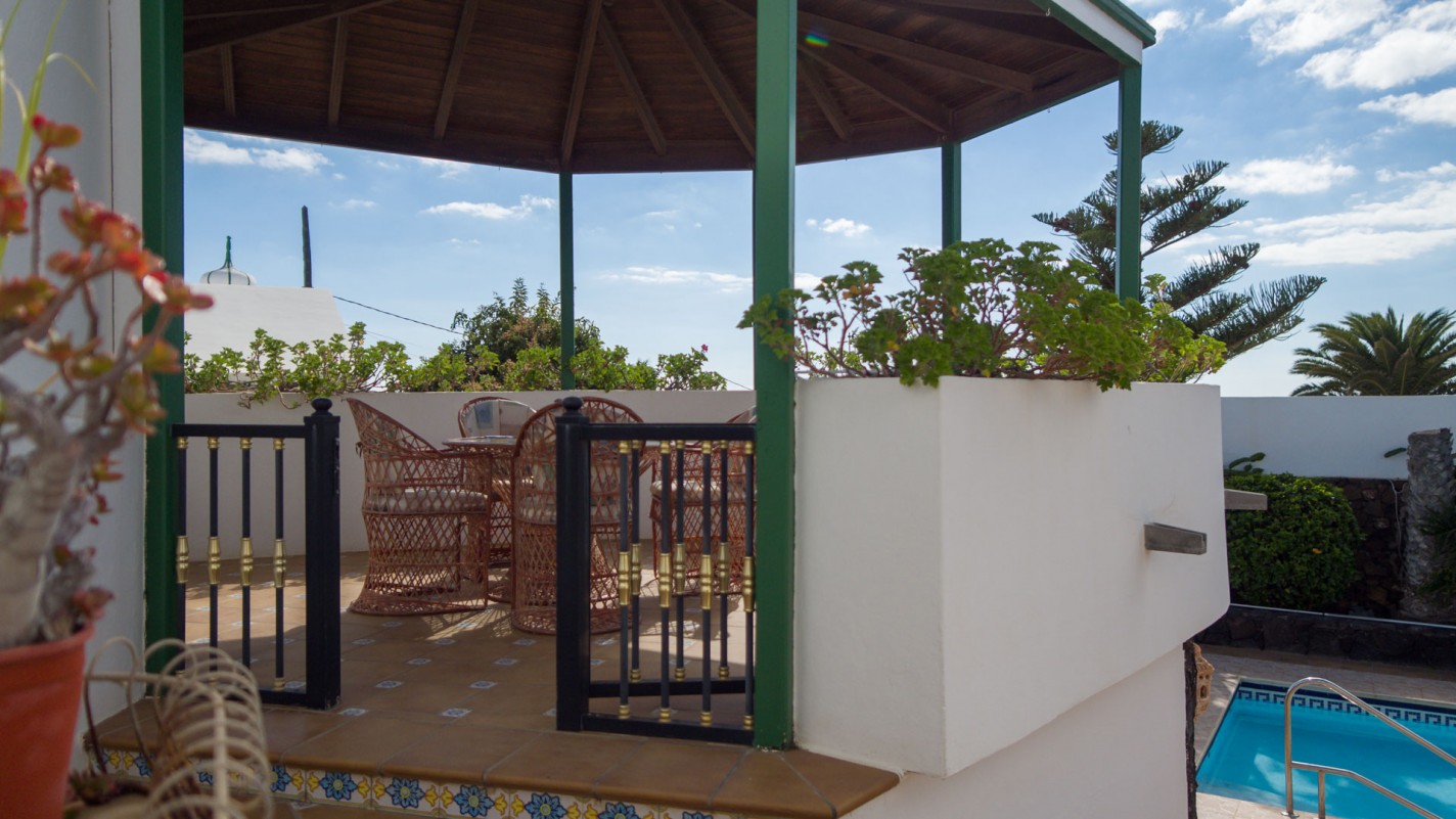 - Tías - Roper Properties