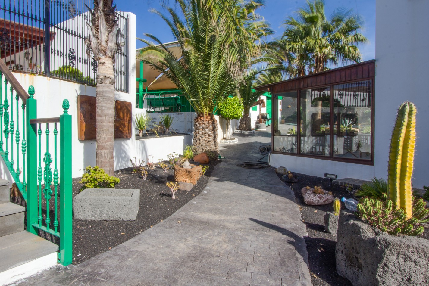 El Toscón - Mácher - Roper Properties