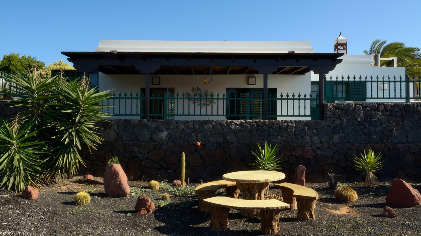 Urb Las Coloradas - Playa Blanca - Roper Properties