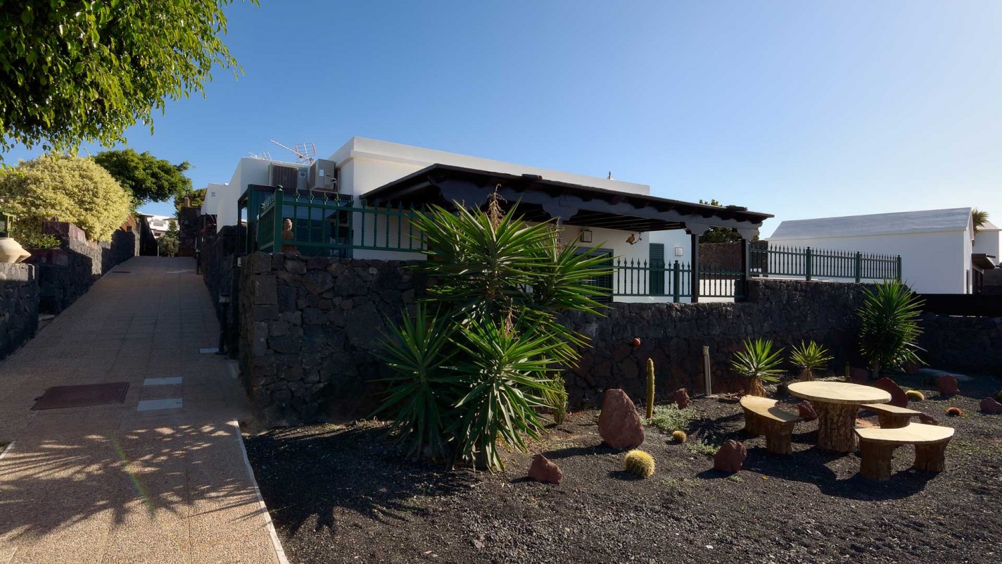 Urb Las Coloradas - Playa Blanca - Roper Properties