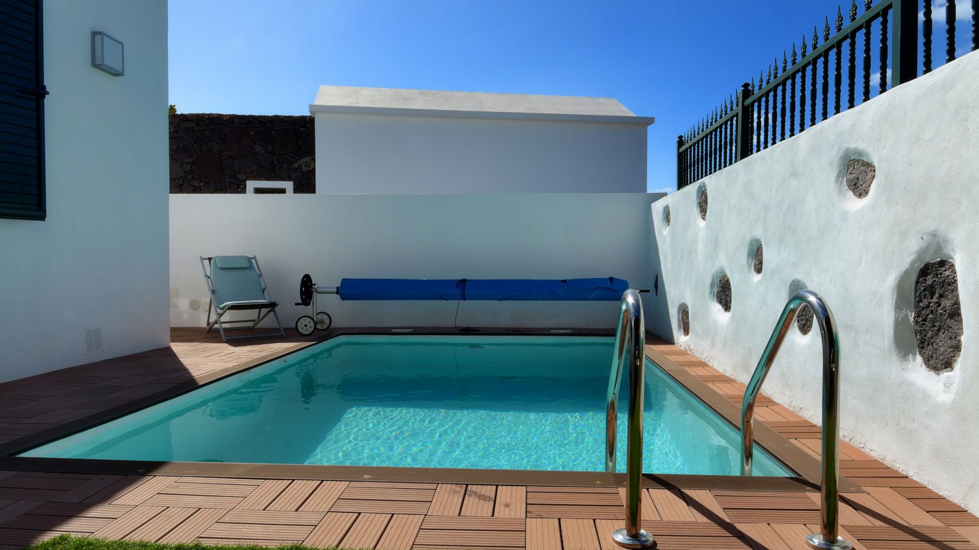 Urb Las Coloradas - Playa Blanca - Roper Properties