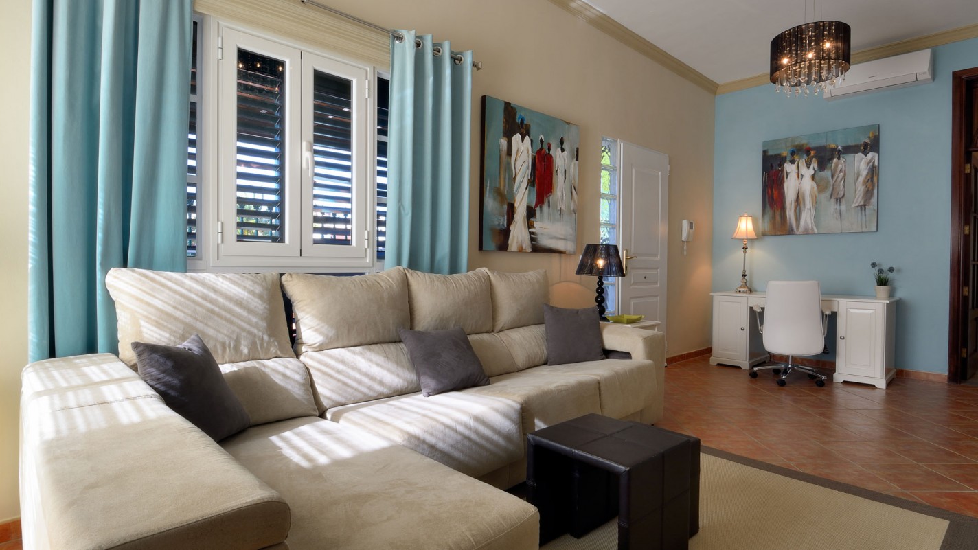 Urb Las Coloradas - Playa Blanca - Roper Properties