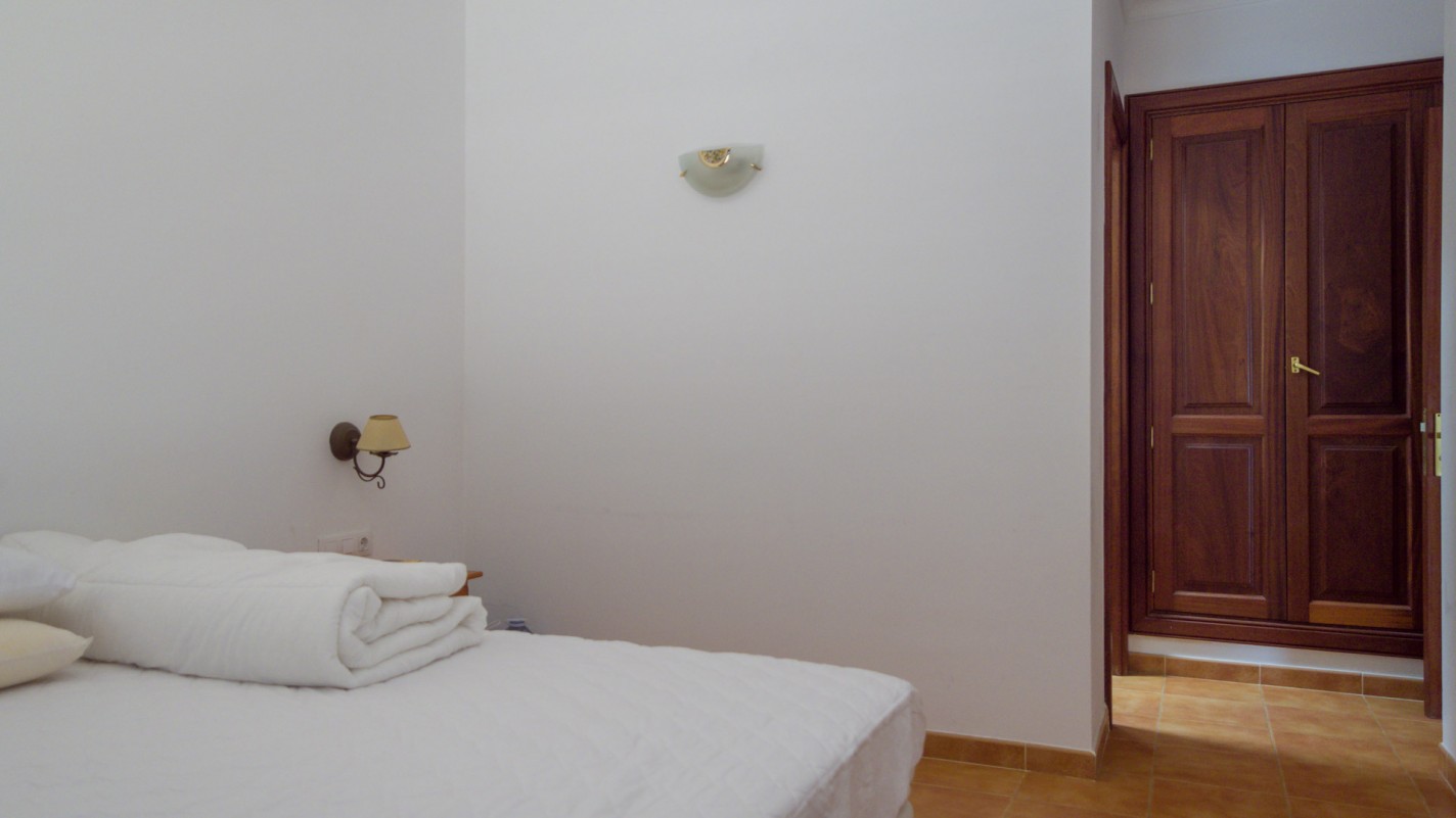 - Playa Blanca - Roper Properties