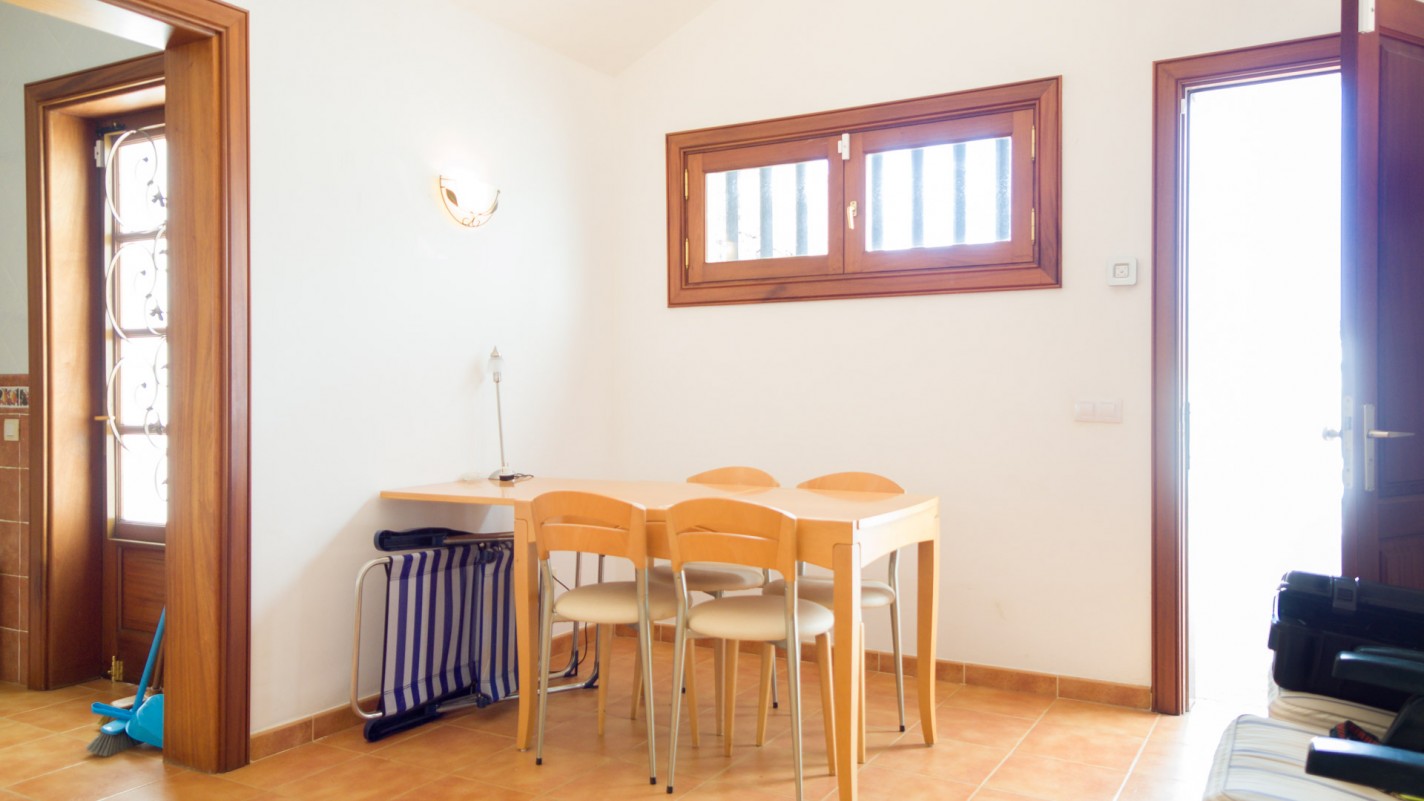 - Playa Blanca - Roper Properties