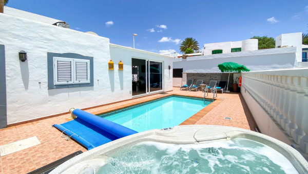 2 Bedroom  House / Villa 2