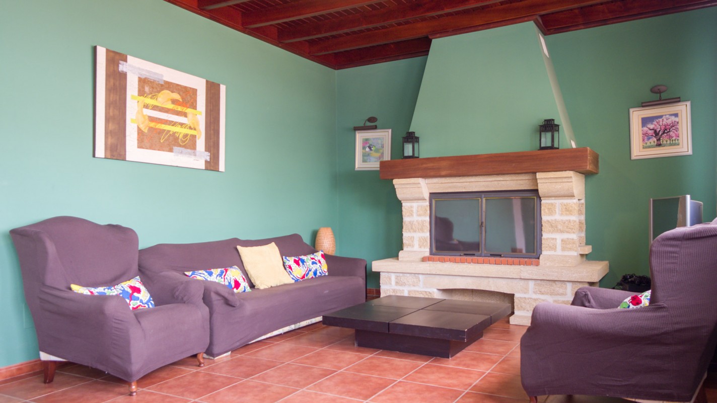 - Costa Teguise - Roper Properties
