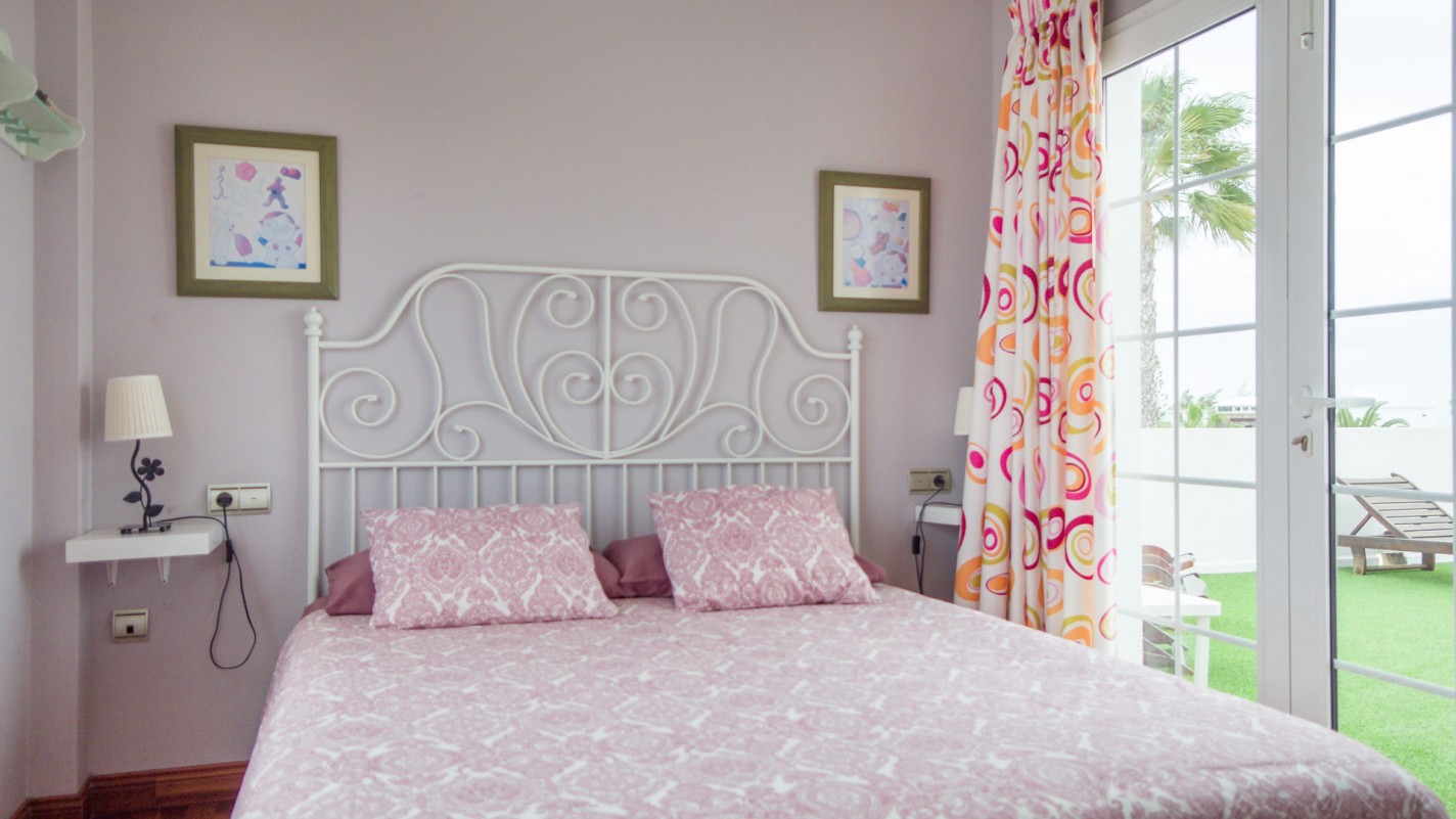 - Costa Teguise - Roper Properties