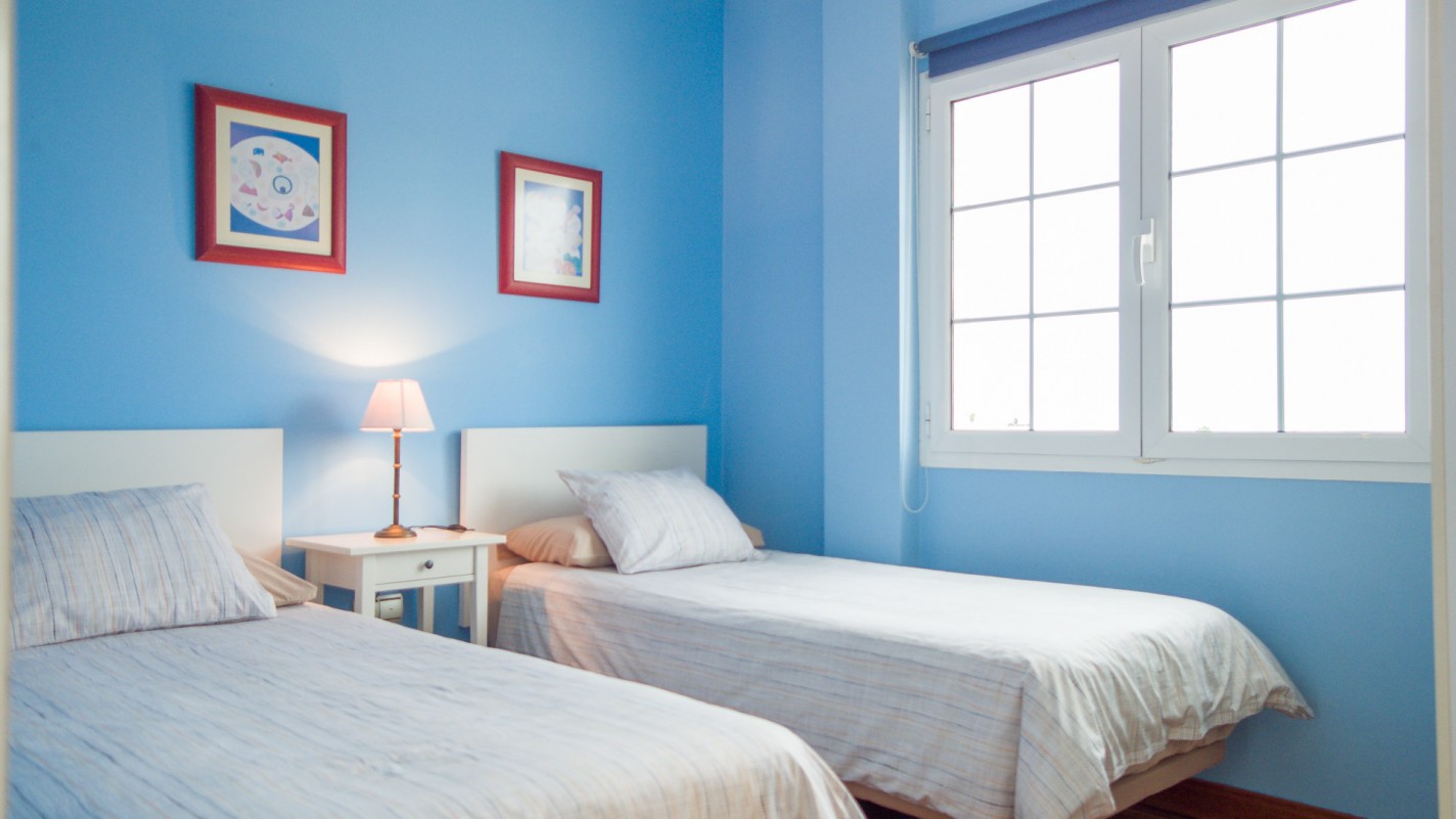 - Costa Teguise - Roper Properties