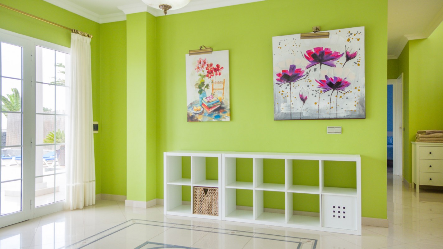 - Costa Teguise - Roper Properties