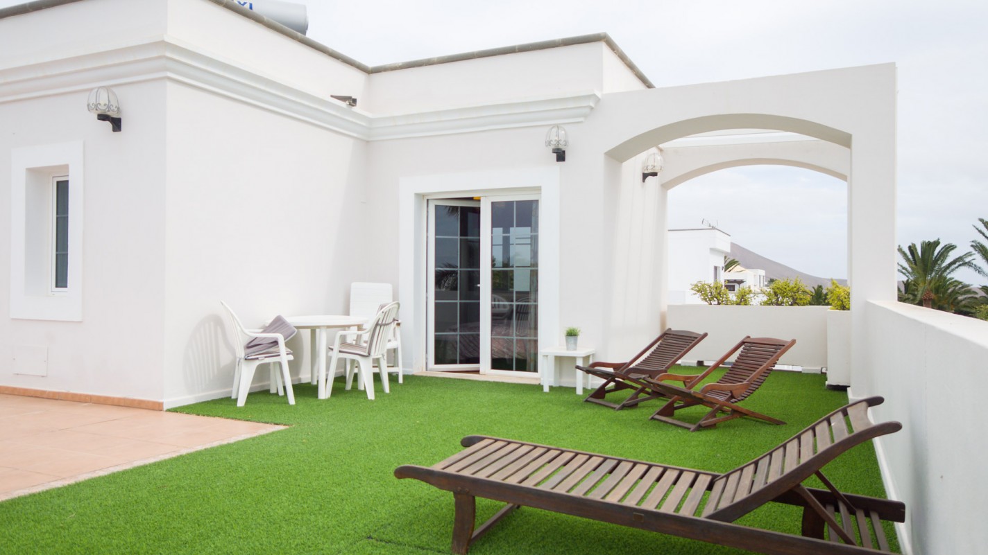 - Costa Teguise - Roper Properties