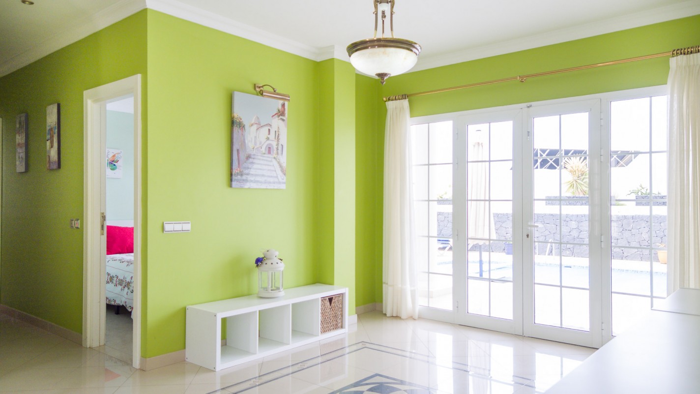- Costa Teguise - Roper Properties