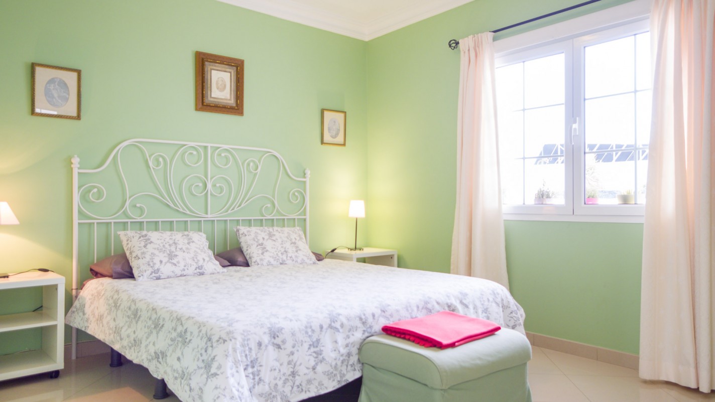 - Costa Teguise - Roper Properties