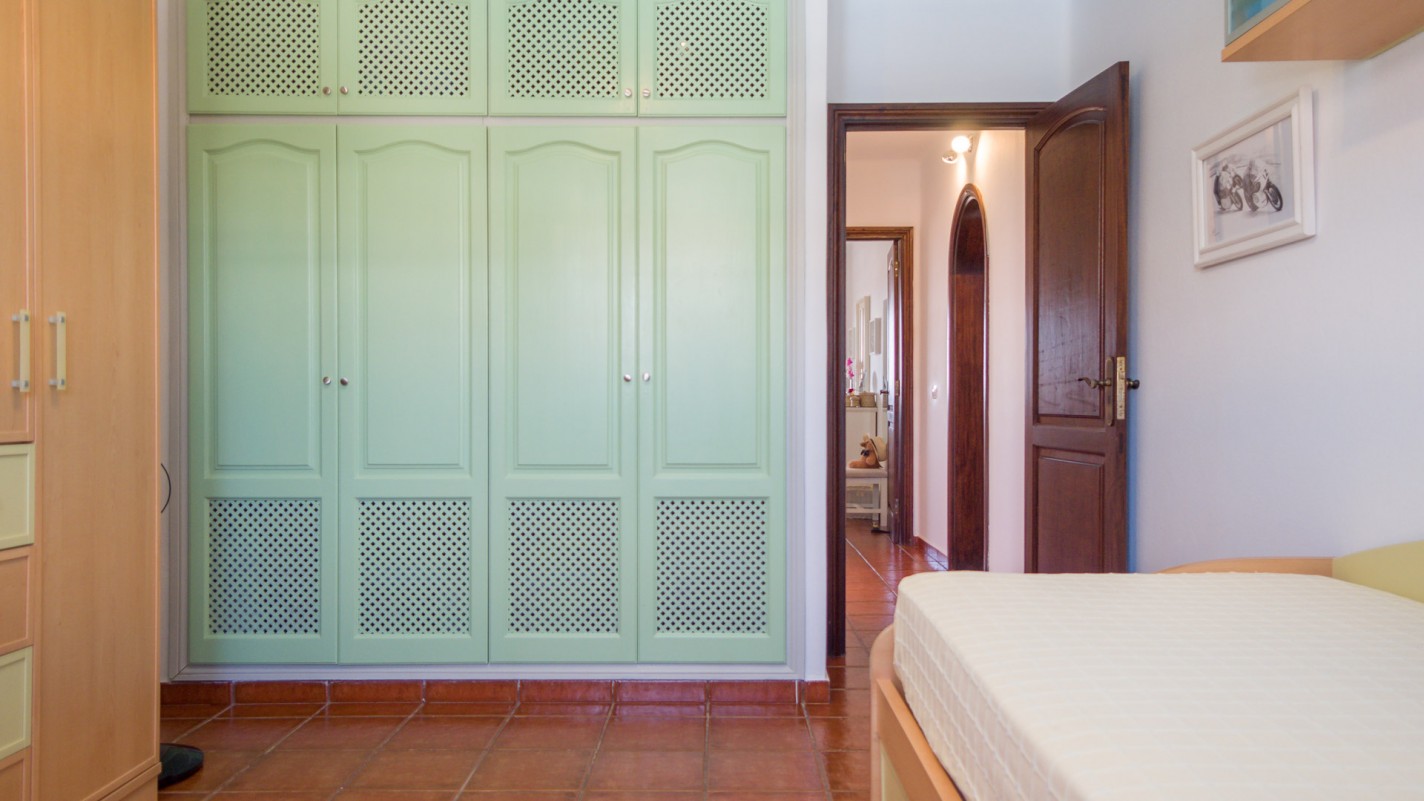 - Nazaret - Roper Properties