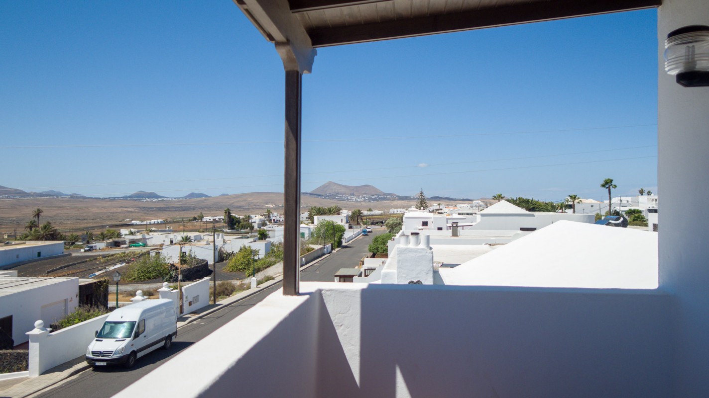 - Nazaret - Roper Properties
