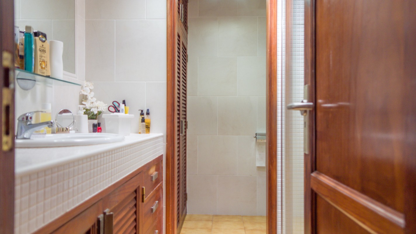 - Puerto Del Carmen - Roper Properties