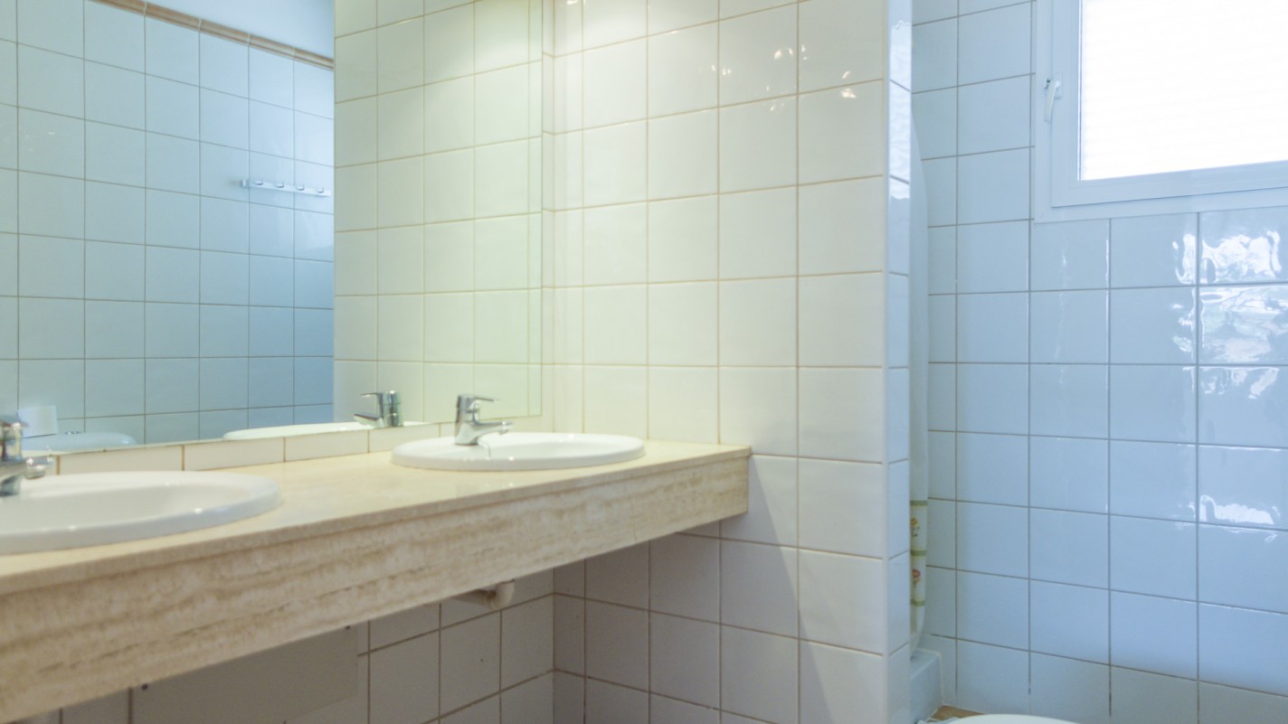 - Playa Blanca - Roper Properties