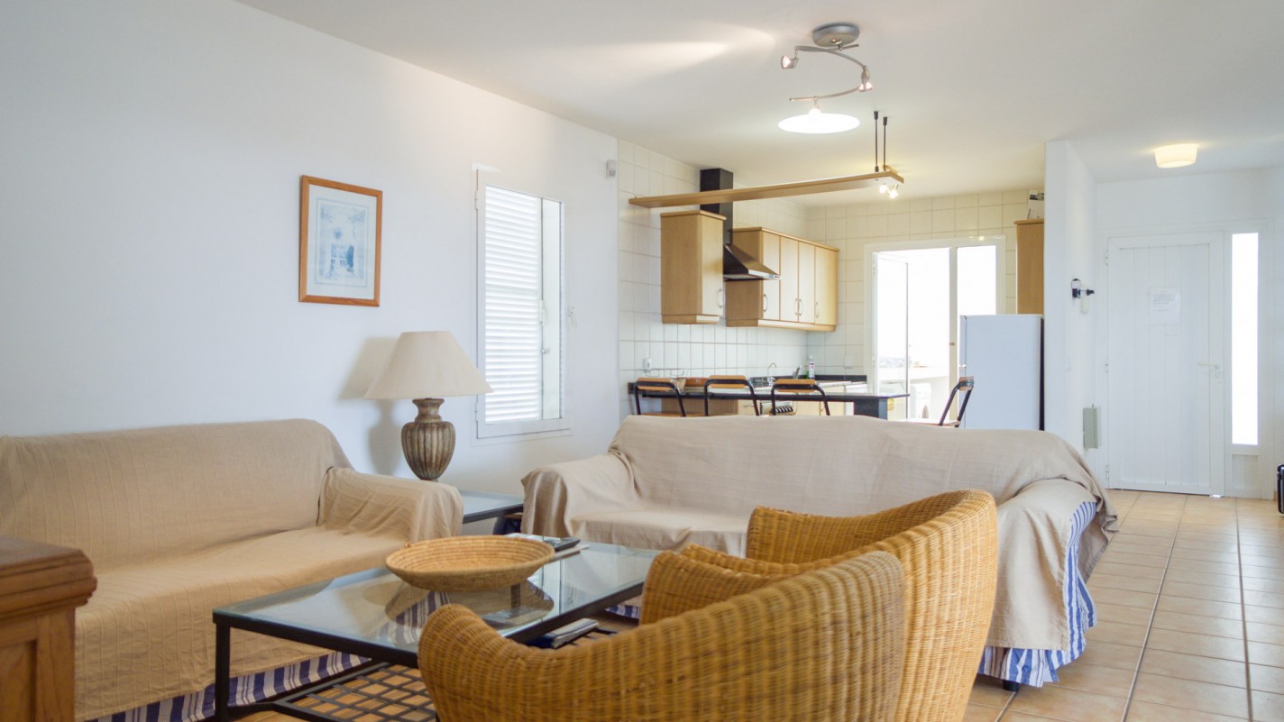 - Playa Blanca - Roper Properties