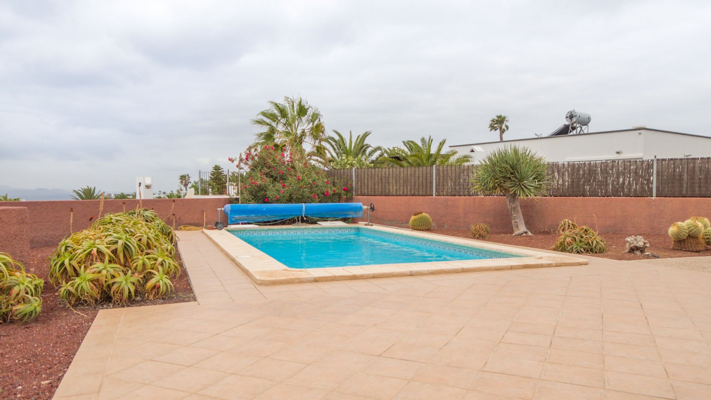 - Playa Blanca - Roper Properties