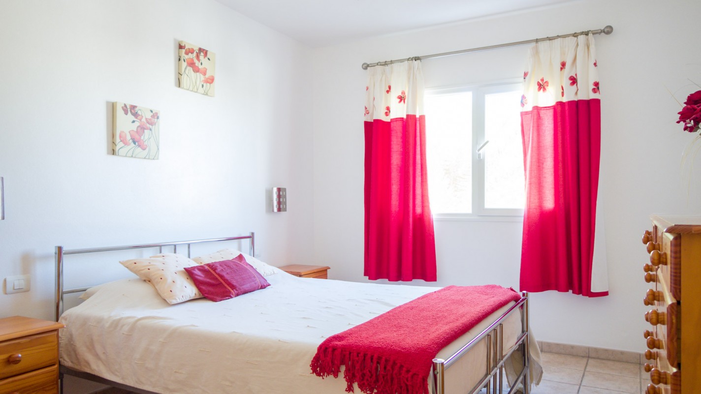 - Puerto Calero - Roper Properties