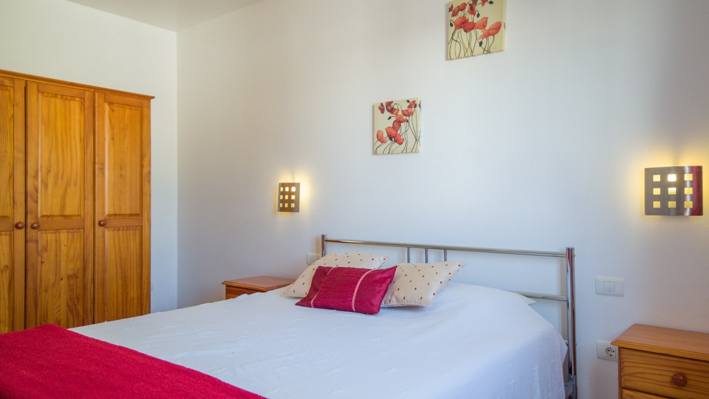 - Puerto Calero - Roper Properties