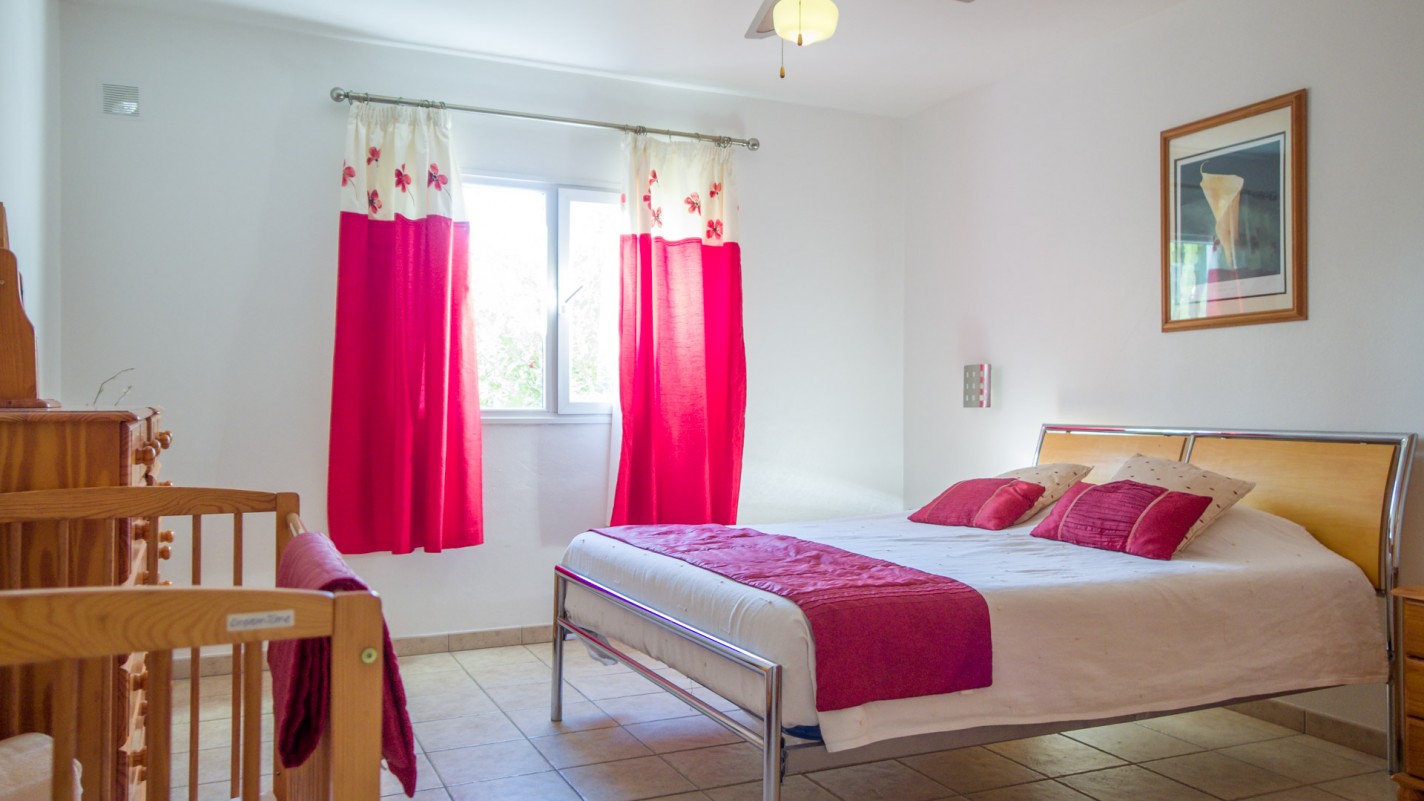 - Puerto Calero - Roper Properties