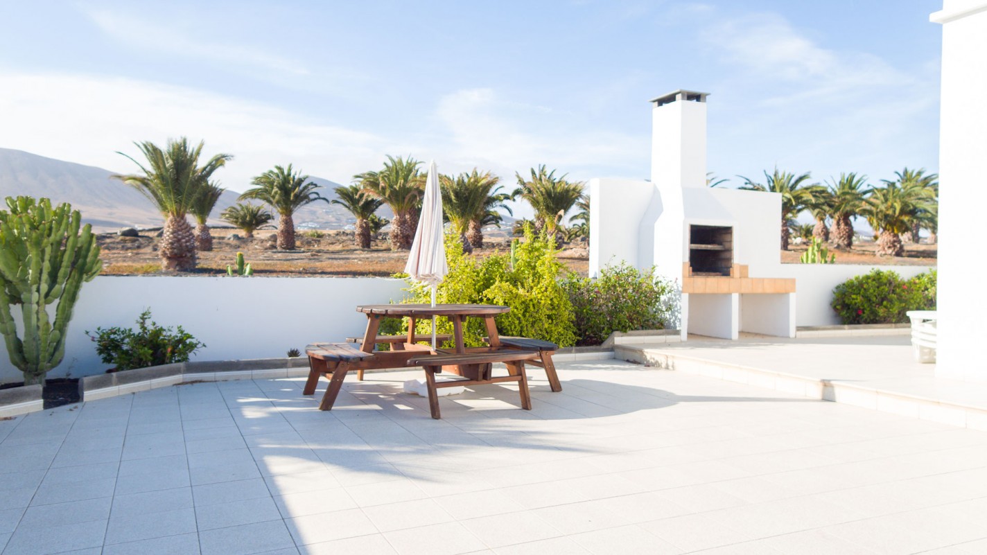 - Puerto Calero - Roper Properties