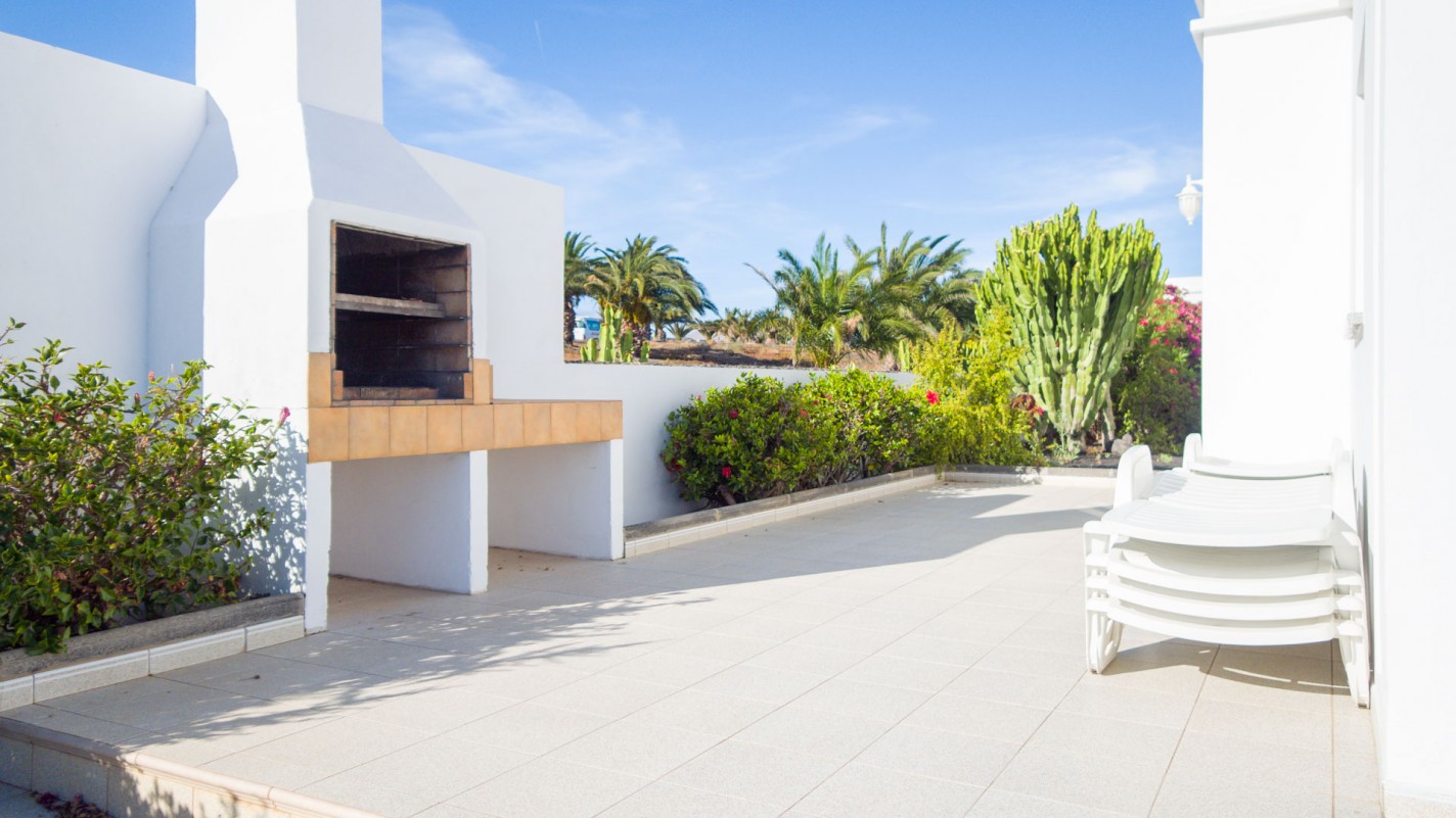 - Puerto Calero - Roper Properties