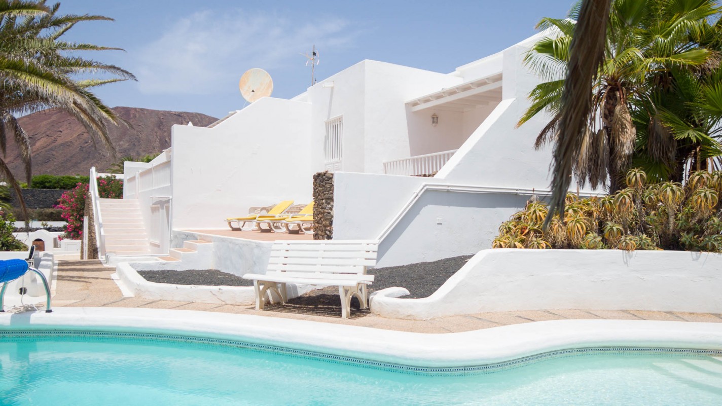 - Playa Blanca - Roper Properties