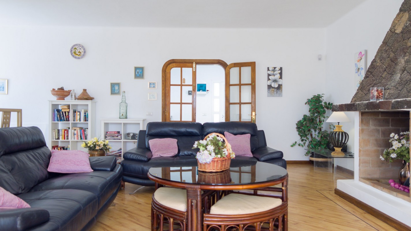 - Playa Blanca - Roper Properties
