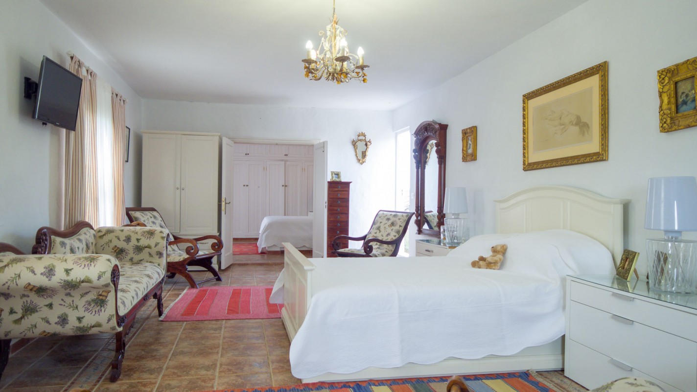 - Masdache - Roper Properties