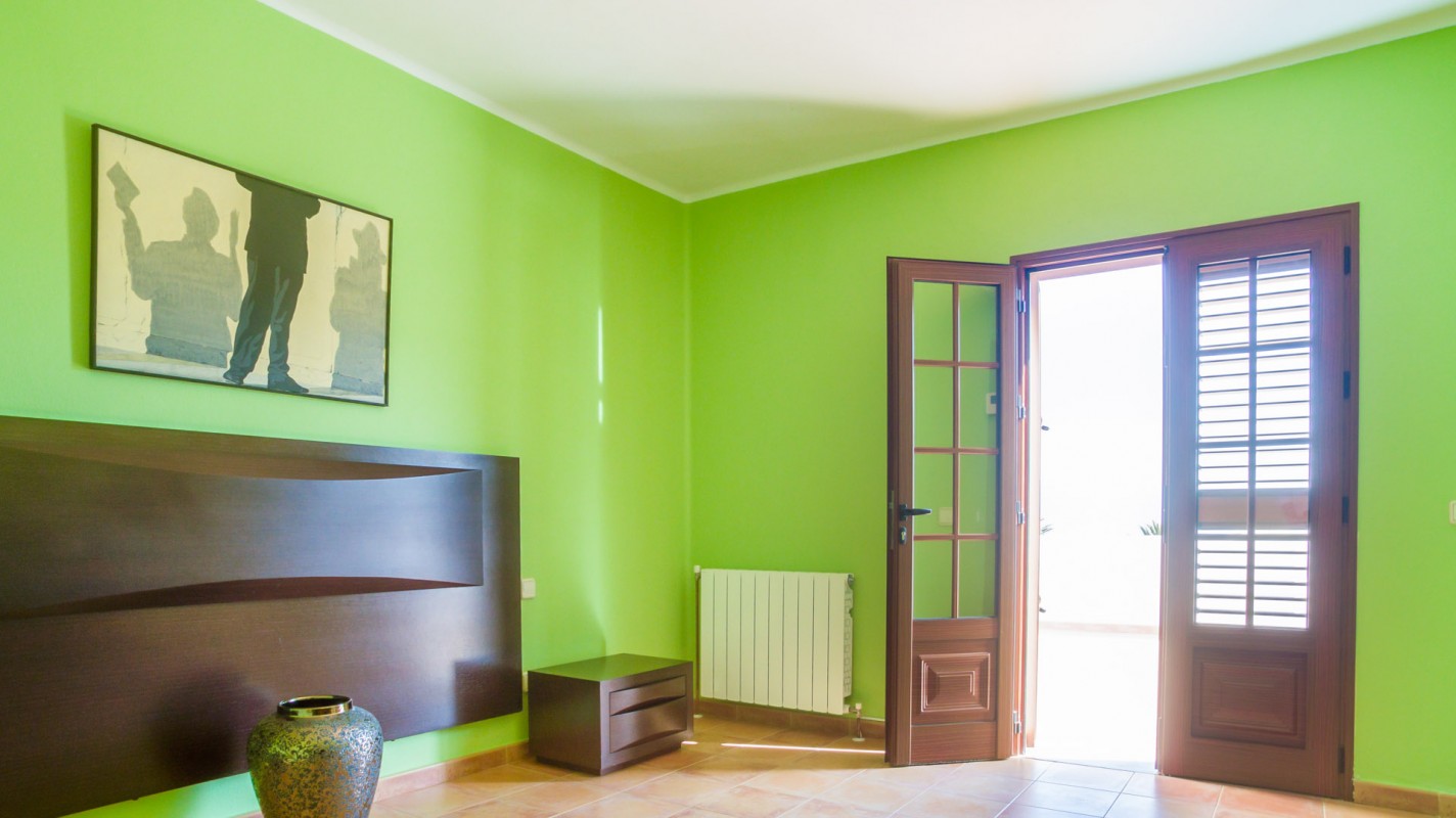- Conil - Roper Properties