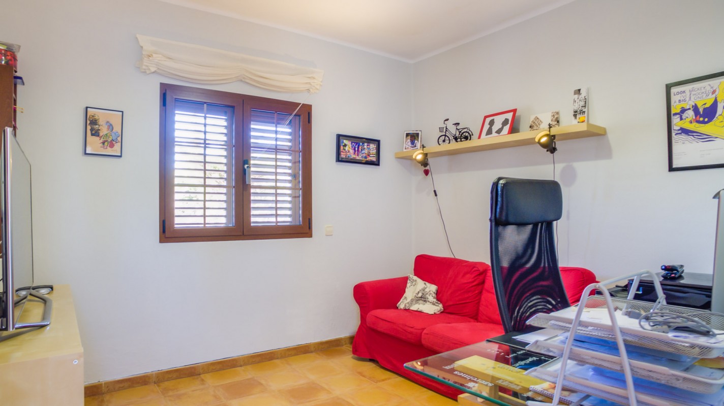 - Conil - Roper Properties