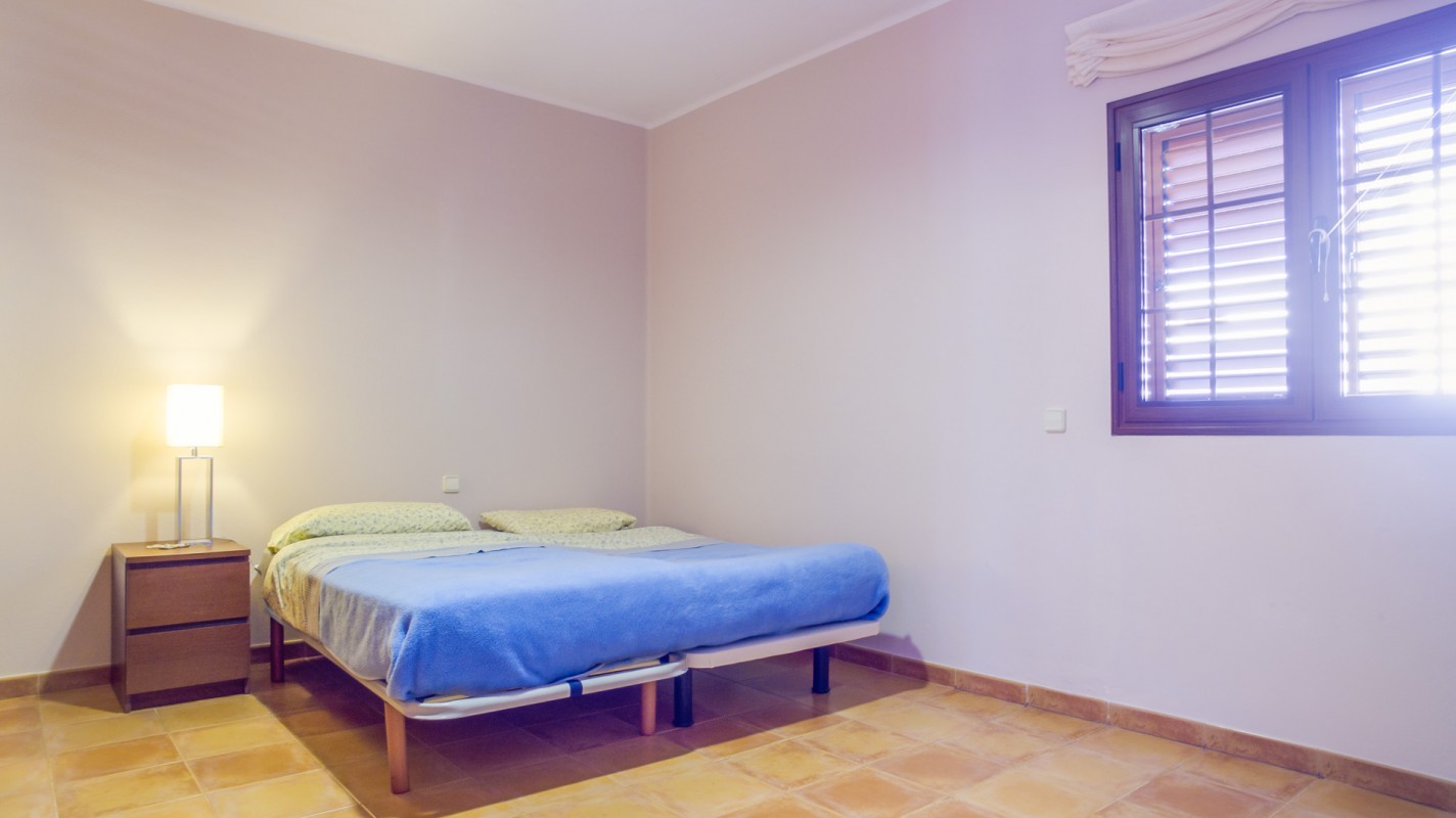 - Conil - Roper Properties