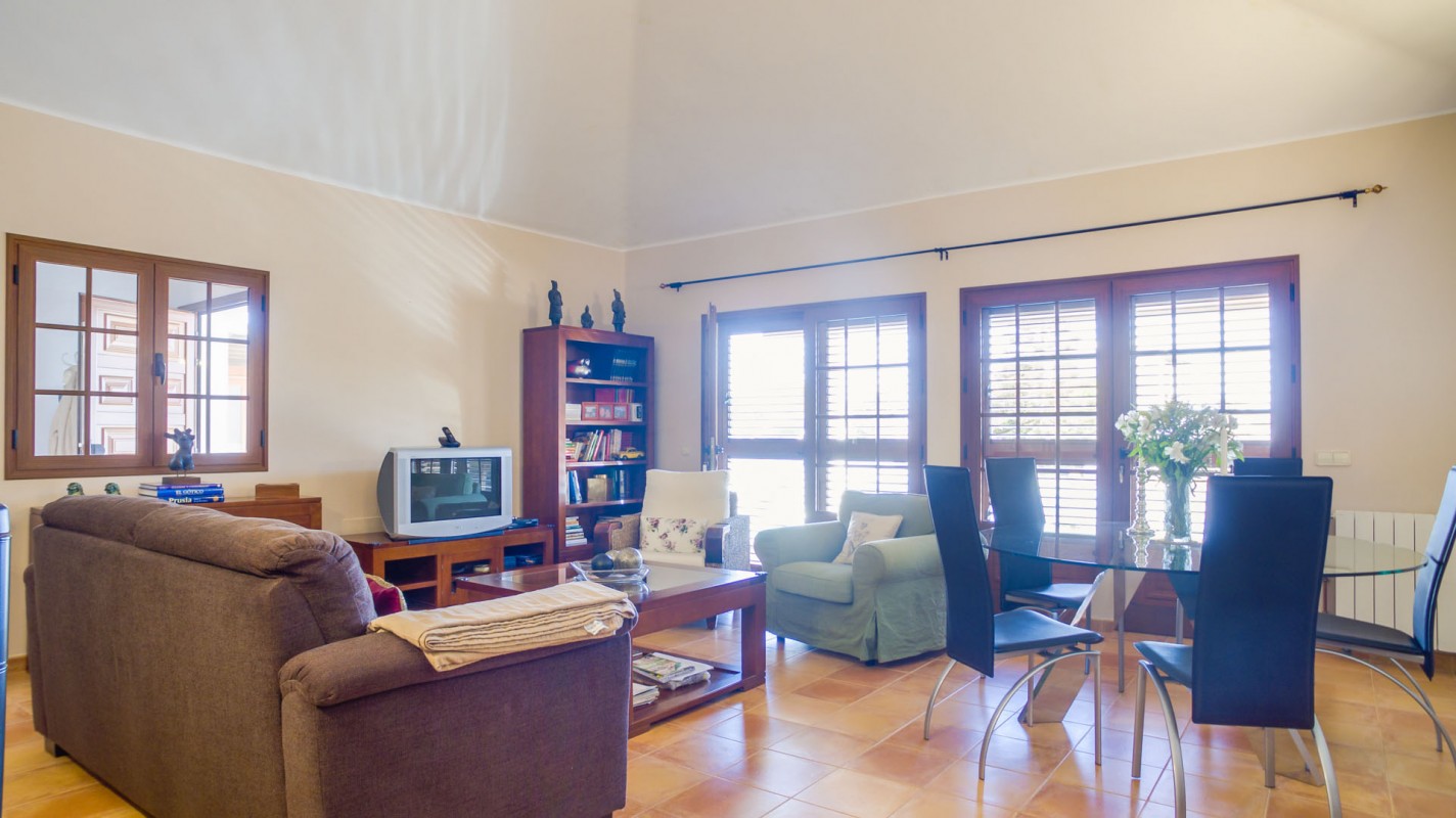 - Conil - Roper Properties
