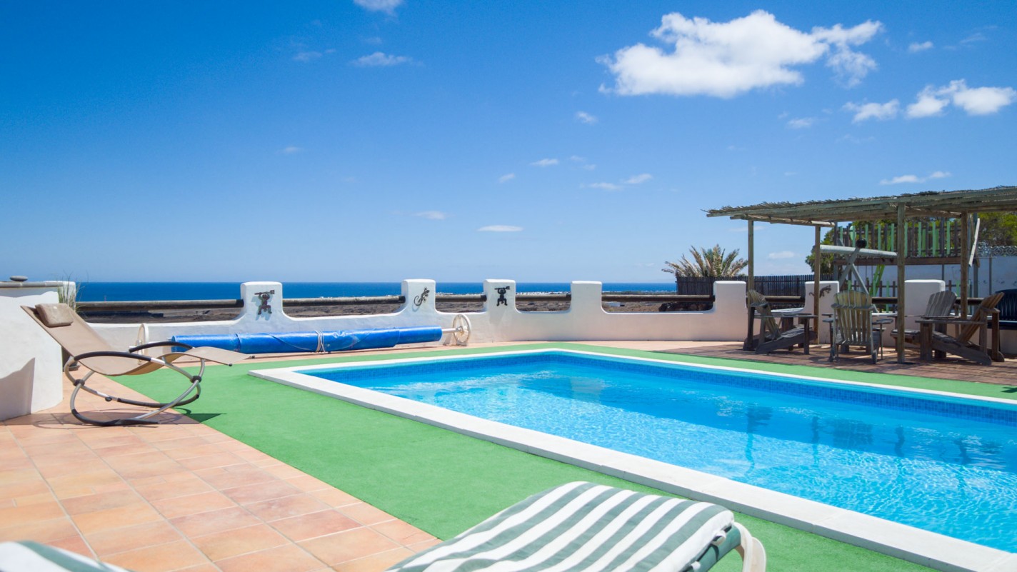 - Tías - Roper Properties