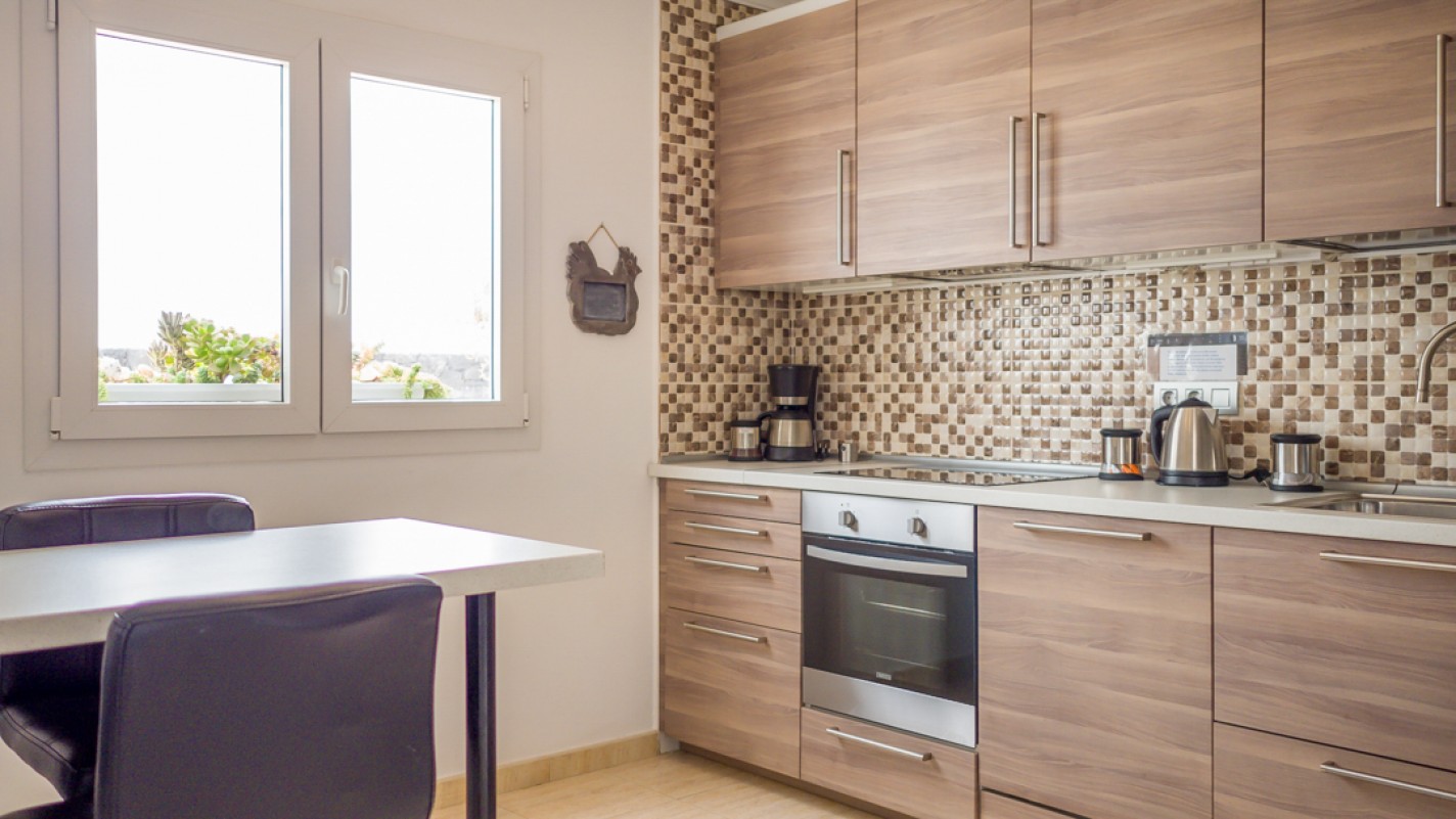 - Puerto Del Carmen - Roper Properties