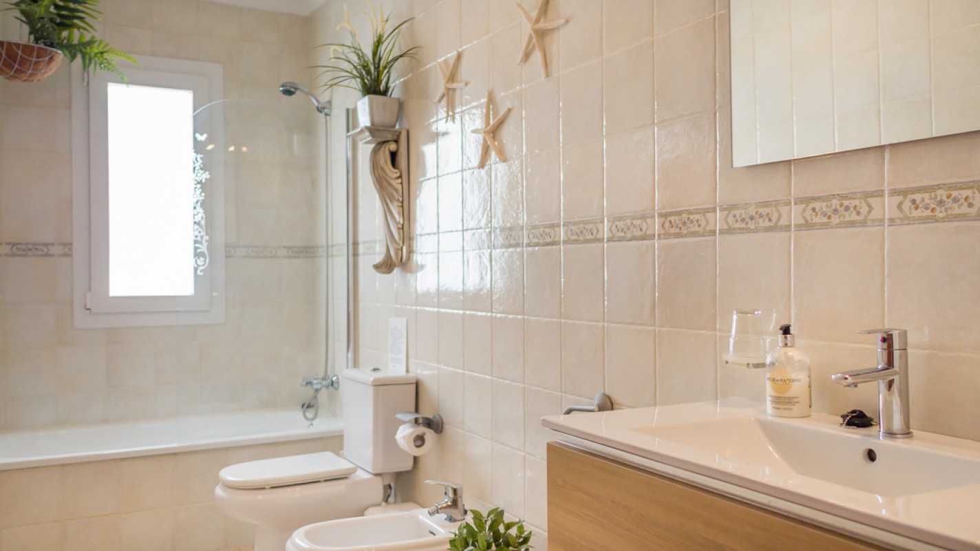 - Puerto Del Carmen - Roper Properties