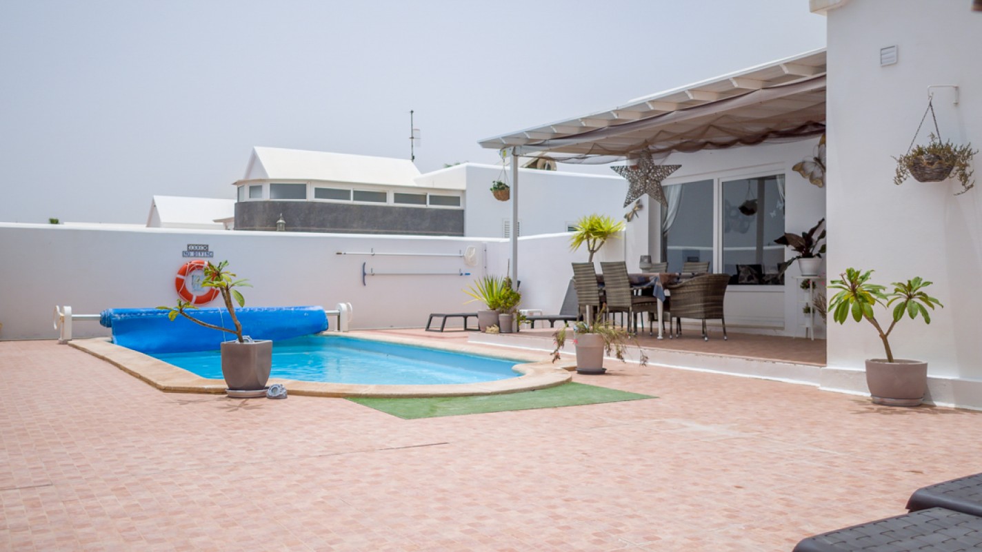 - Puerto Del Carmen - Roper Properties