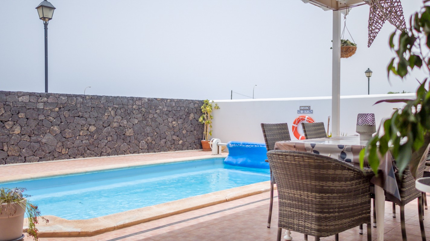 - Puerto Del Carmen - Roper Properties