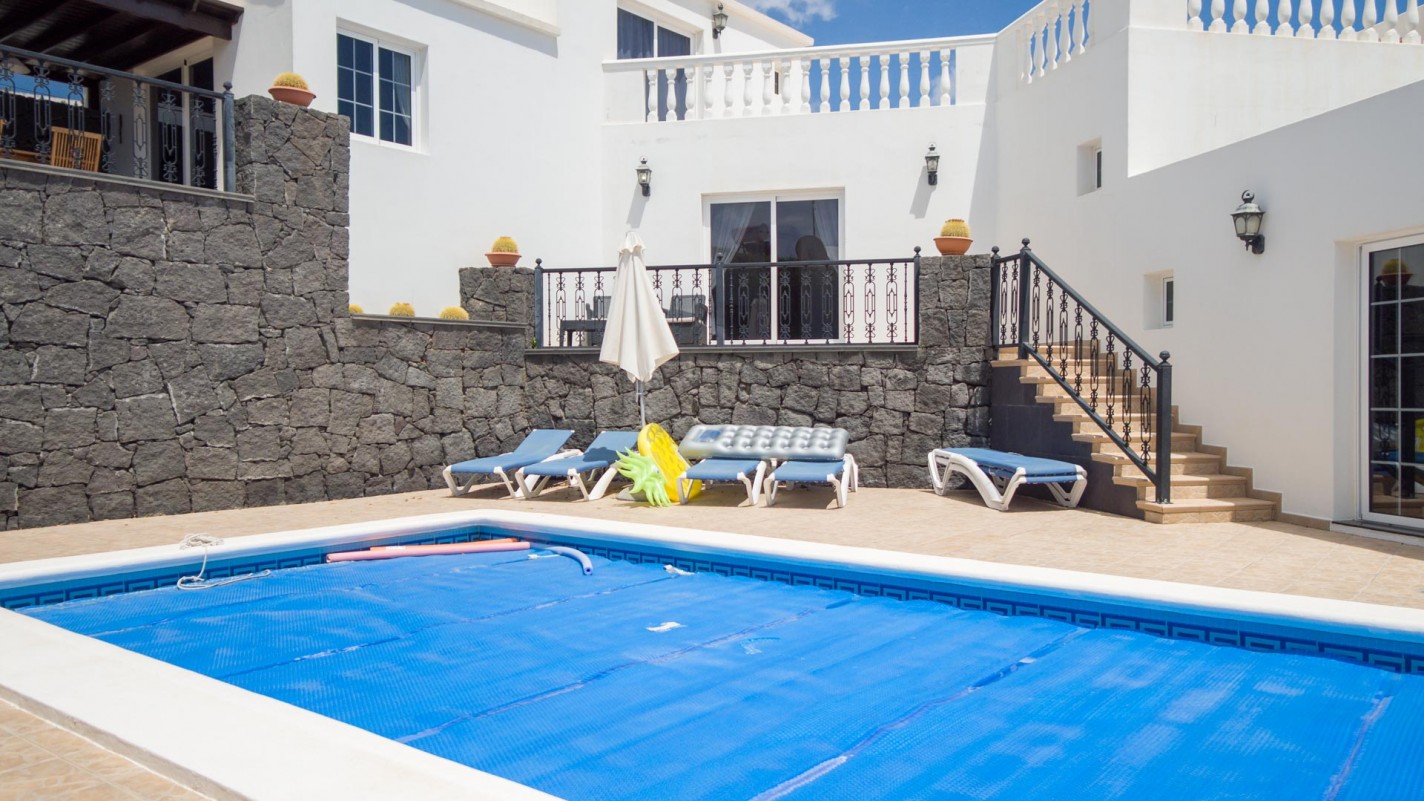 - Tías - Roper Properties